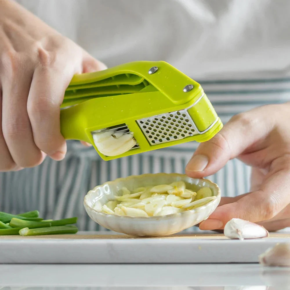 2-in-1 Manual Pull Type Garlic Chopper – Pull Kitchen Cutter
